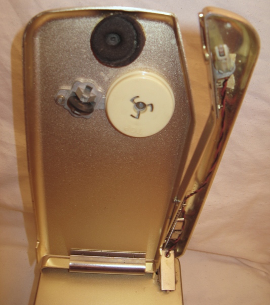 Lid Open With 45 Adapter and Tonearm Bottom View